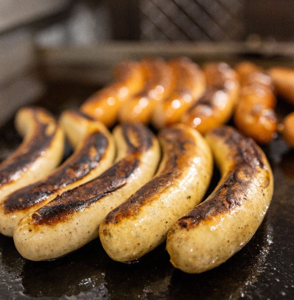 Bratwürste und Rote Würste